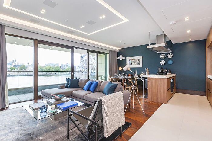 2 Bedroom Flat To Rent In Blenheim House, Duchess Walk, SE1