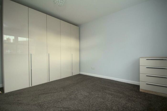 4 Bedroom Garage / Parking To Rent In St. Georges Avenue, Harrogate, North Yorkshire, HG2