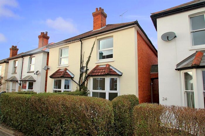 2 Bedroom Semi-Detached House To Rent In New Cross Road, Guildford, GU2