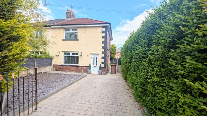 3 Bedroom Semi-Detached House To Rent In Gibbons Avenue, St Helens, WA10