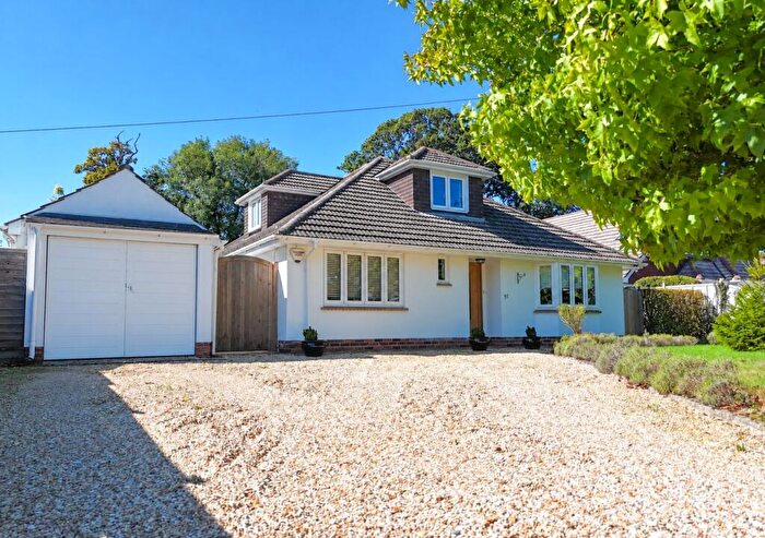 4 Bedroom Detached House For Sale In Brook Avenue North, New Milton, BH25