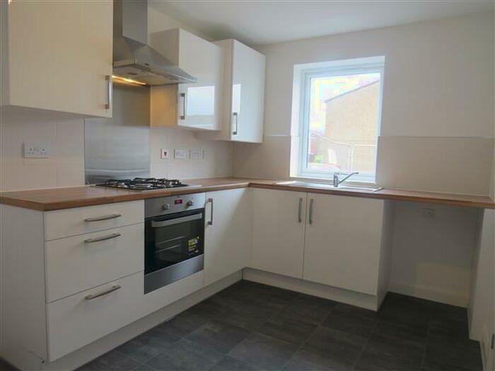 3 Bedroom House To Rent In Spooner Croft, Birmingham, B5