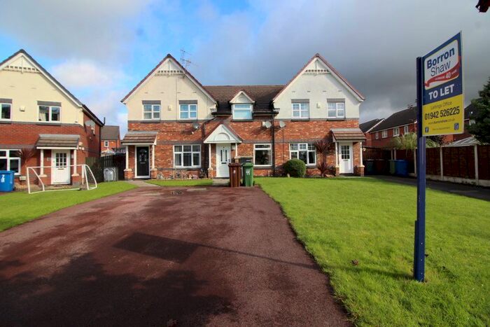 2 Bedroom Town House To Rent In Torside Close, Hindley, Wigan WN2