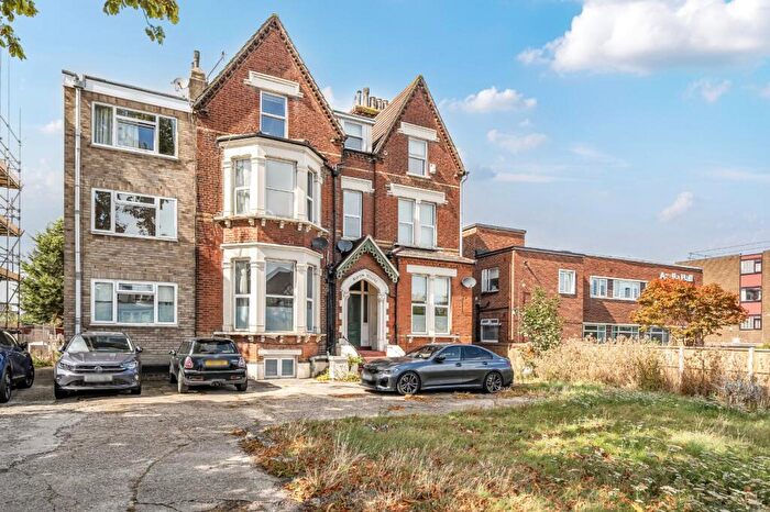 1 Bedroom Apartment For Sale In Croydon Road, Beckenham, BR3