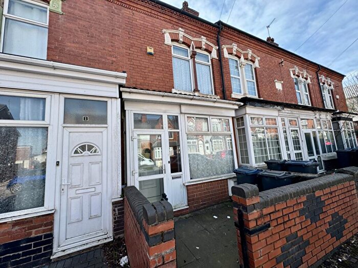 3 Bedroom House To Rent In Grange Road, Kings Heath, B14