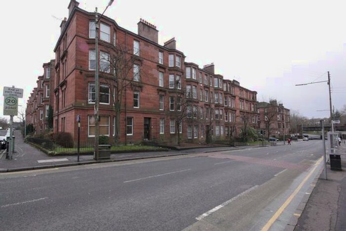 2 Bedroom Flat To Rent In Clarence Drive, Glasgow, G12