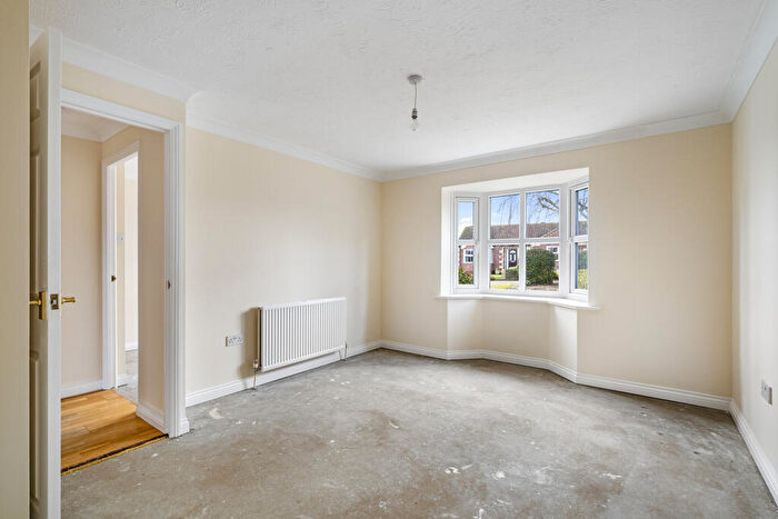 2 Bedroom Detached Bungalow For Sale In Boundary Paddock, Navenby, Lincoln, Lincolnshire, LN5