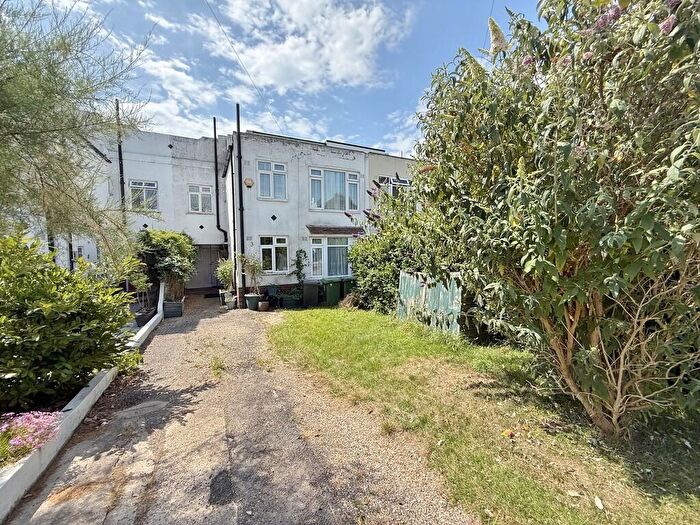 3 Bedroom Terraced House For Sale In Lampeter Avenue, Drayton, Portsmouth, PO6