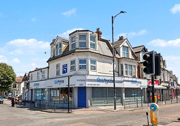 4 Bedroom Flat For Sale In A London Road, Westcliff-On-Sea, Essex, SS0