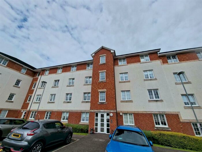 2 Bedroom Apartment To Rent In Kirktonholme Gardens, West Mains, East Kilbride, G74