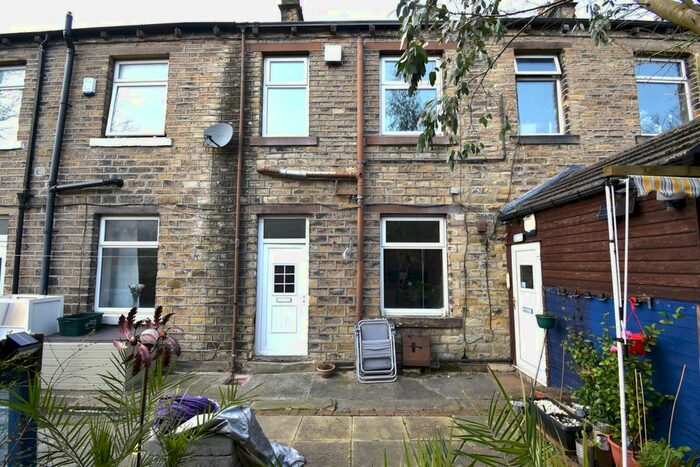 1 Bedroom Terraced House To Rent In Manchester Road, Linthwaite, Huddersfield, HD7