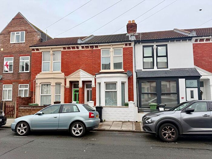 3 Bedroom Terraced House For Sale In Empshott Road, Southsea, PO4