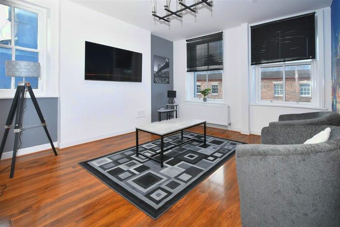 1 Bedroom Detached House To Rent In Westport Road, Burslem, Stoke-On-Trent, ST6