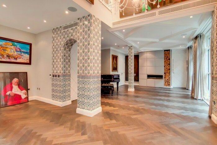 4 Bedroom Flat To Rent In Gatliff Road, London, SW1W