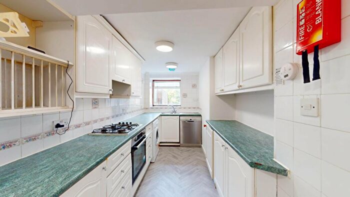 6 Bedroom House To Rent In Brook Road, Oldfield Park, Bath, BA2