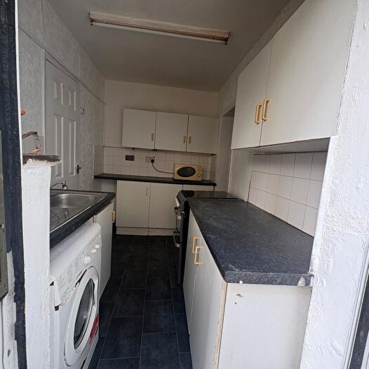 3 Bedroom Terraced House To Rent In London, E12