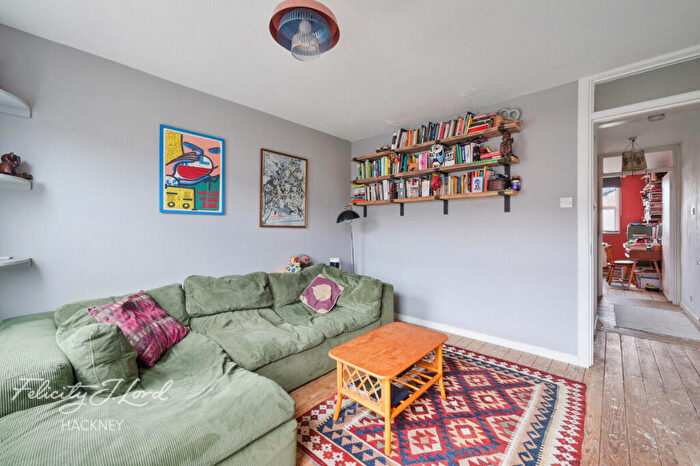 3 Bedroom Terraced House To Rent In Beeston Close, London, E8