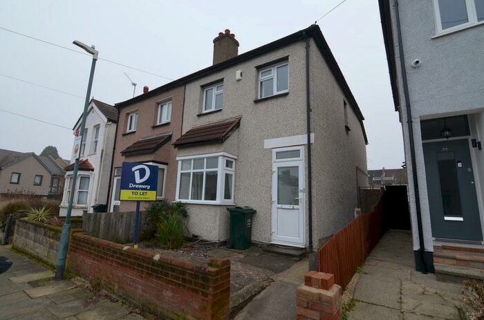 2 Bedroom Semi-Detached House To Rent In Beaconsfield Road, Bexley, DA5