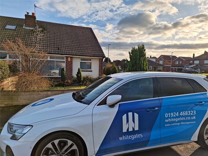 4 Bedroom Bungalow To Rent In Bywell Close, Dewsbury, West Yorkshire, WF12