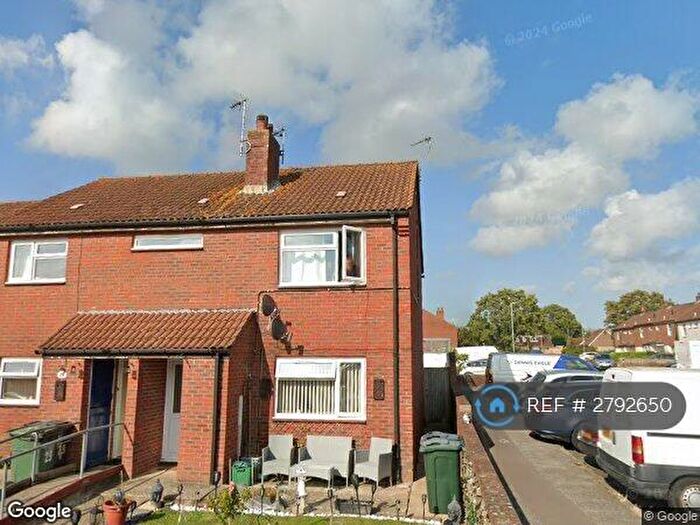 2 Bedroom Maisonette To Rent In Wroxham Road, Eastbourne, BN23