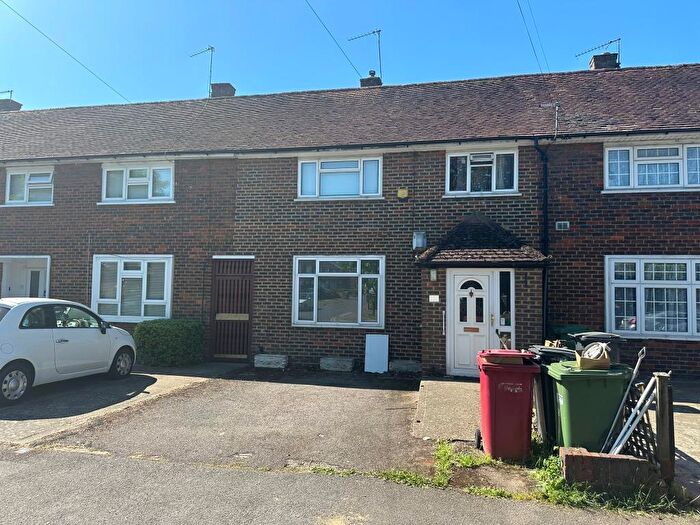 4 Bedroom End Of Terrace House To Rent In Slough, Berkshire, SL3