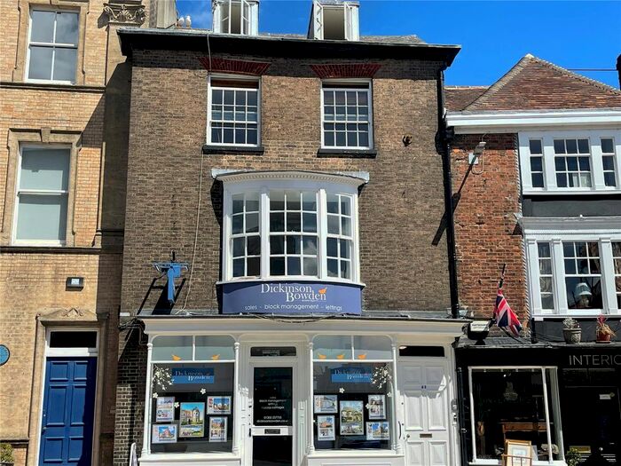 3 Bedroom Maisonette To Rent In High West Street, Dorchester, Dorset, DT1