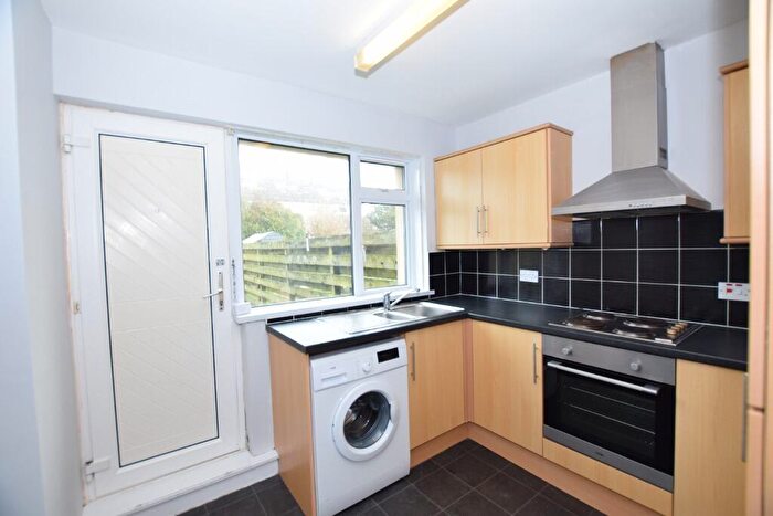3 Bedroom Terraced House For Sale In Dundonald Crescent, Irvine, North Ayrshire, KA11