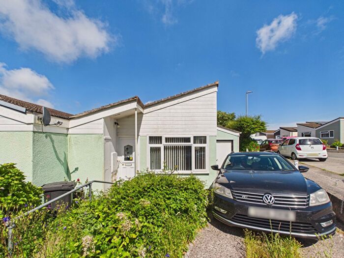3 Bedroom Bungalow For Sale In Mount Hawke, Truro, End Terraced Bungalow, TR4