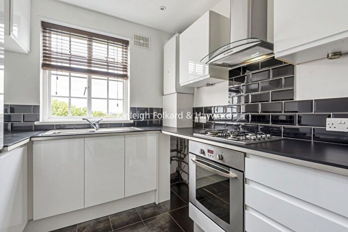 1 Bedroom Flat To Rent In Haslemere Road, London, N8