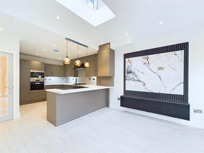 3 Bedroom Terraced House For Sale In Cornelius Street, Cheylesmore, Coventry, CV3