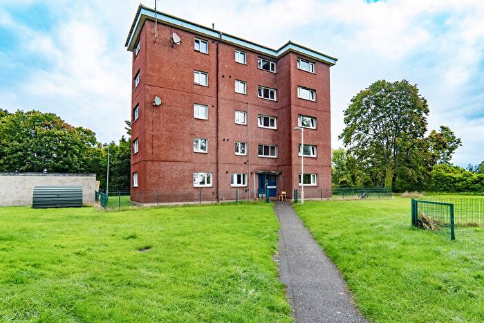 2 Bedroom Flat For Sale In Mackintosh Road, Inverness, IV2