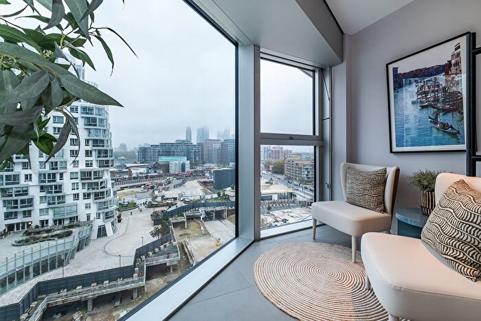 2 Bedroom Flat To Rent In Electric Boulevard, London, SW11