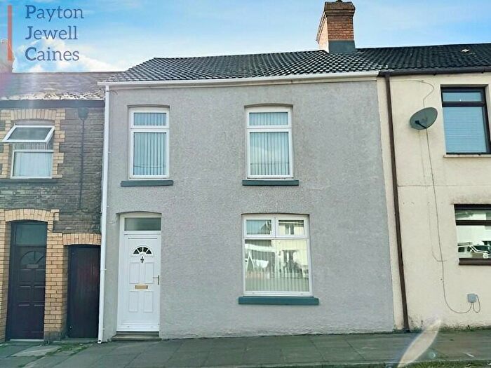 3 Bedroom Terraced House For Sale In High Street, Heol-y-cyw, Bridgend, Bridgend County., CF35