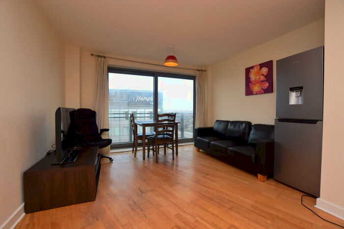 2 Bedroom Apartment To Rent In Metis, Scotland Street, S3