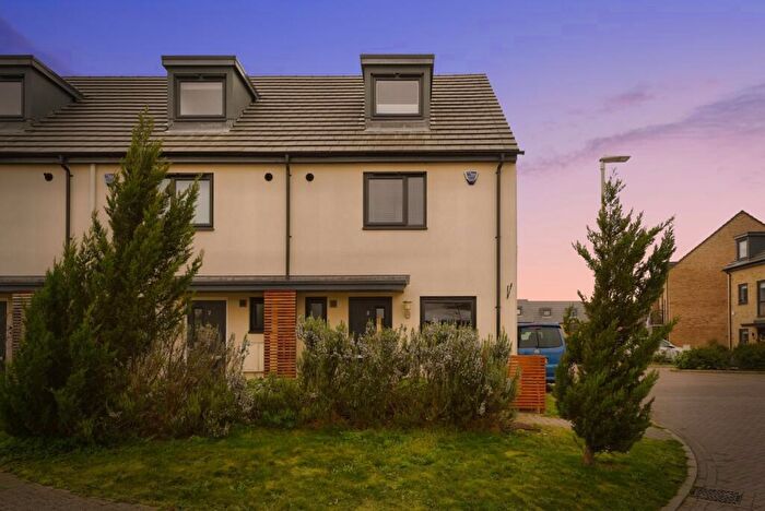 3 Bedroom End Of Terrace House For Sale In Cordwainers Road, Cheltenham, Gloucestershire, GL52