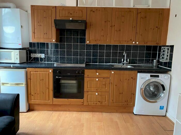 1 Bedroom Flat To Rent In Gray's Inn Road, Kings Cross, London, WC1X