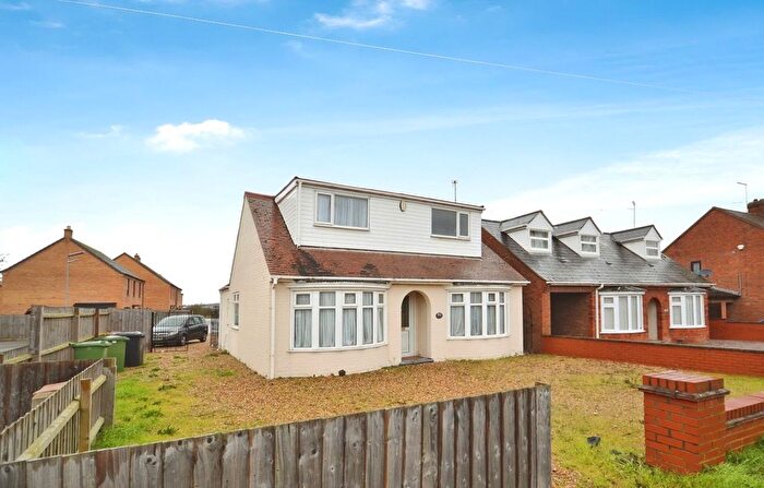 3 Bedroom Detached Bungalow To Rent In Peterborough Road, Peterborough, PE7