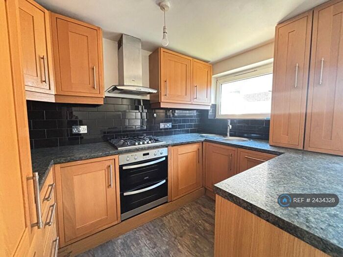 2 Bedroom Maisonette To Rent In Saints Drive, London, E7