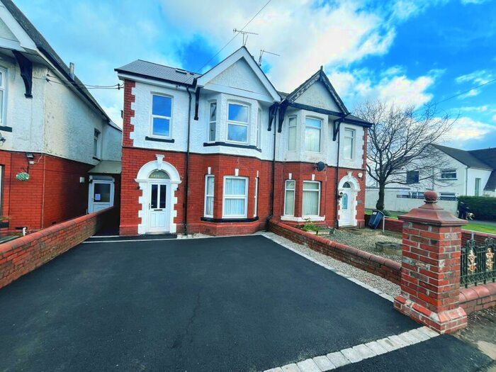 4 Bedroom House To Rent In Llantarnam Road, Llantarnam, Cwmbran, NP44