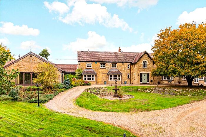6 Bedroom Barn Conversion For Sale In Petsoe End, Emberton, Buckinghamshire, MK46