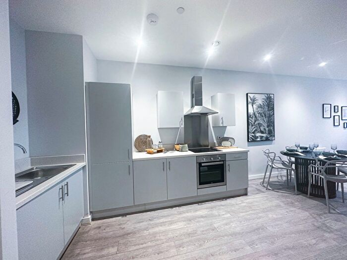1 Bedroom Flat For Sale In Sky Gardens, Liverpool, L22