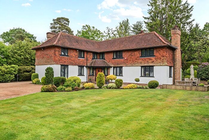 5 Bedroom Detached House For Sale In Fairoak Lane, Oxshott, KT22