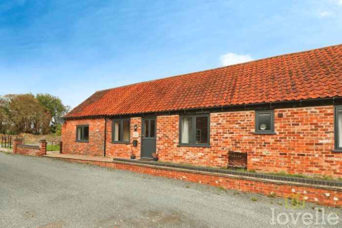 2 Bedroom Bungalow For Sale In South Farm, Lincoln, LN5