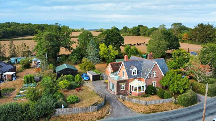 3 Bedroom Semi-Detached House For Sale In North End, Motcombe, Shaftesbury, Dorset, SP7