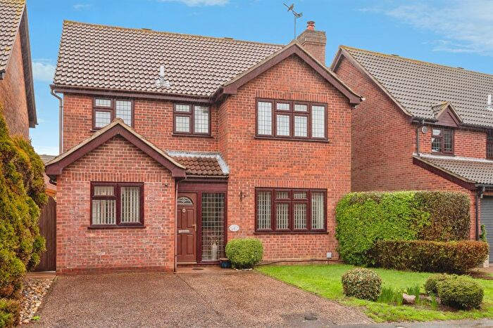 5 Bedroom Detached House For Sale In Humber Close, Caister-On-Sea, Great Yarmouth, NR30