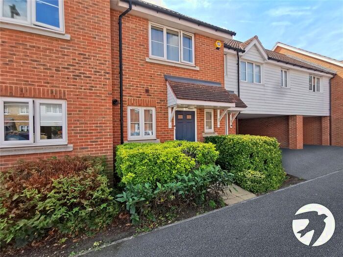 2 Bedroom Detached House To Rent In Hardy Avenue, Dartford, Kent, DA1