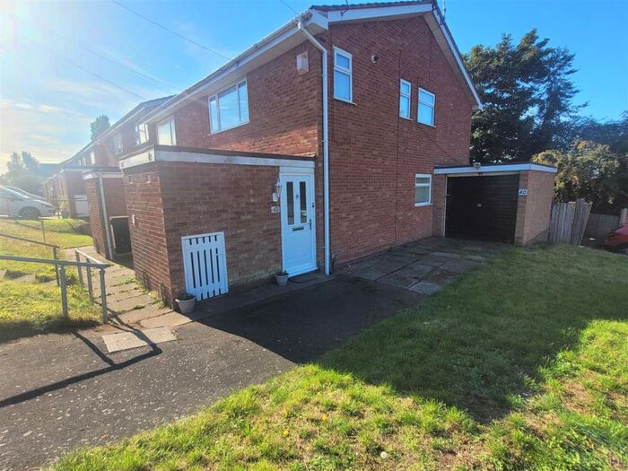1 Bedroom Maisonette To Rent In Hazel Avenue, Sutton Coldfield, B73