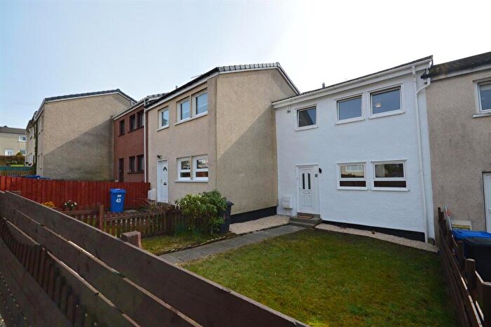 3 Bedroom Terraced House For Sale In Pappert, Alexandria, G83