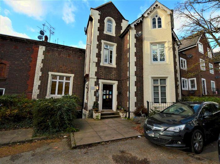 1 Bedroom Flat To Rent In Upton Park, Slough, SL1