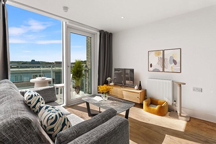 2 Bedroom Apartment To Rent In Station Approach, Epsom, Surrey, KT19